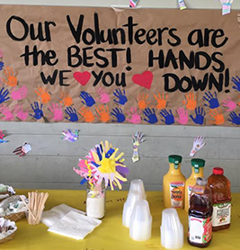 Quick and easy volunteer appreciation gifts - handprint decorations