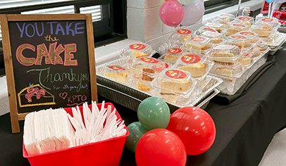 DIY Teacher Appreciation Cheesecake Bar + Printable Sign
